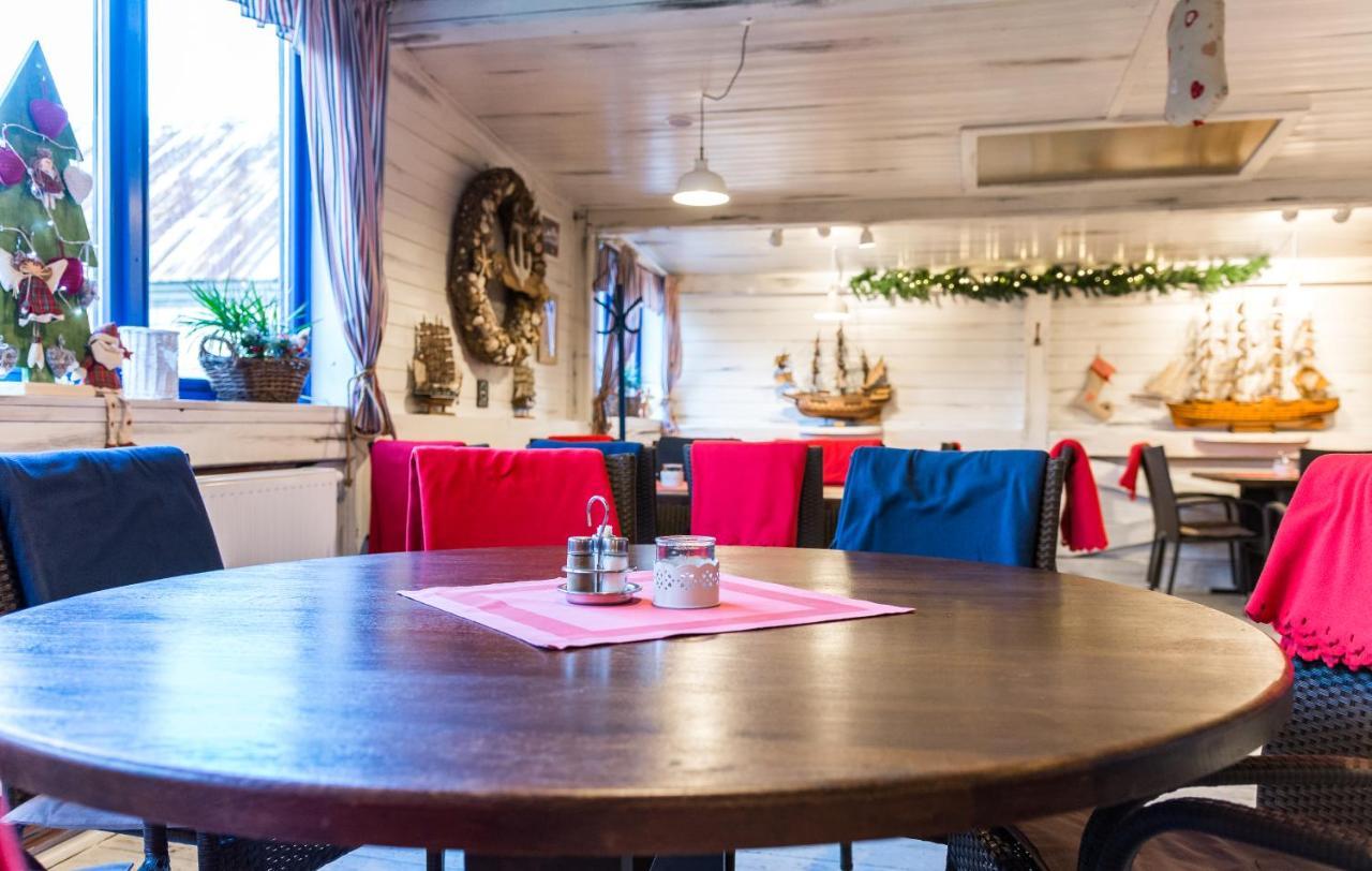 U Námořníka-restaurant A * Hukvaldy